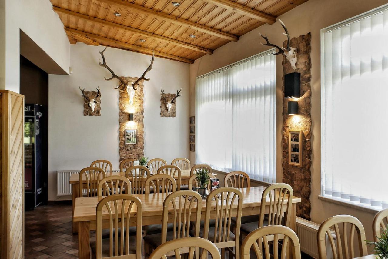 Penzion-Restaurant U Svabku Tachov  Ngoại thất bức ảnh